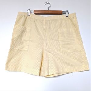 Vintage yellow seersucker shorts 16